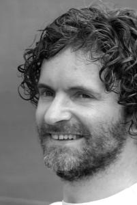 541297_2185096202640_242132360_n