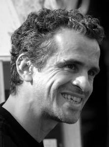 548366_2164377644689_60337972_n